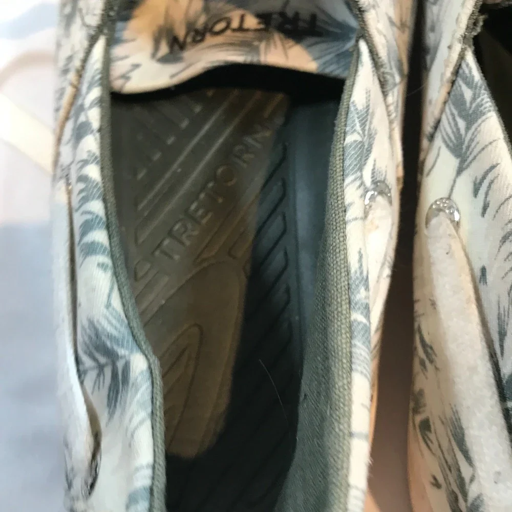 Tretorn‎ Motto Palm Leaf Print Boat Shoes Mens 10 Cream Grey Textile MTMOTTO4